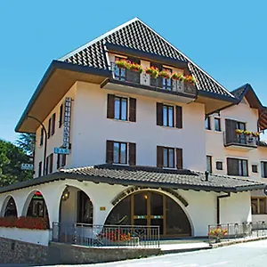 Alpino Hotel